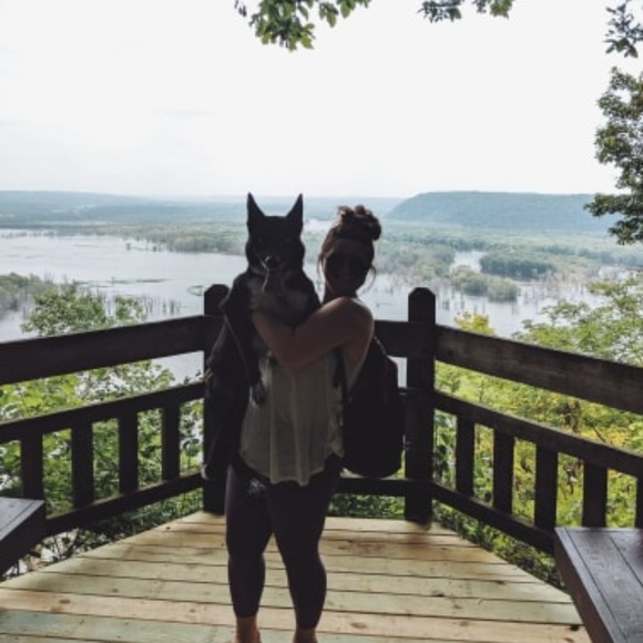 Meet your Posher, Brandy - Picture 3 of 15